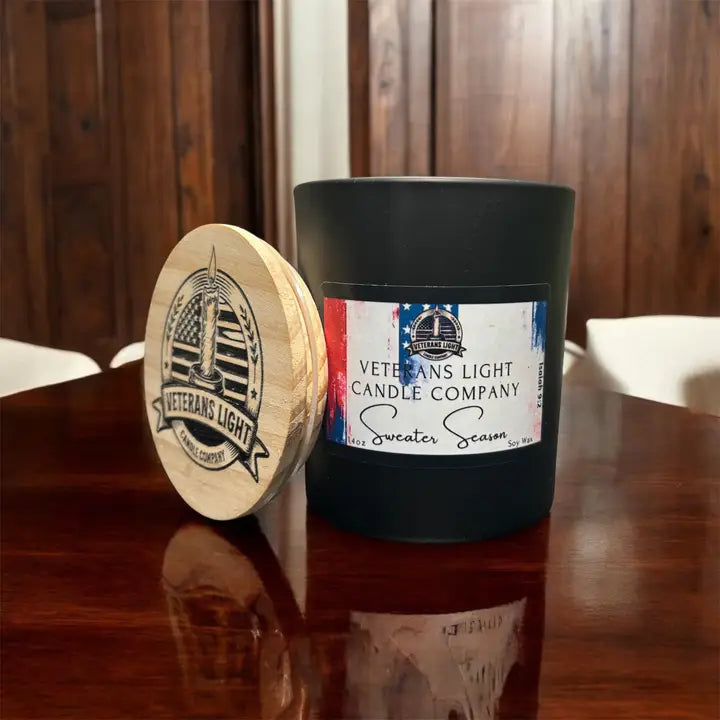 Sweater Season | Cozy Autumn Soy Candle – Mint, Apple & Moss